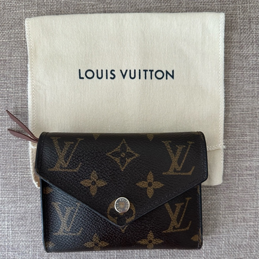 Louis Vuitton Monogram Victorine Wallet